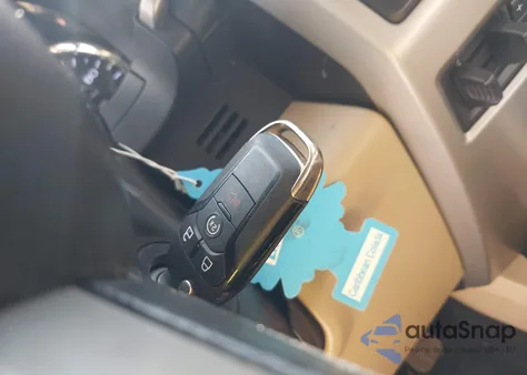 2019 Ford F250 Lariat из США, поврежденный, VIN 1FT7W2BT3KEC94693